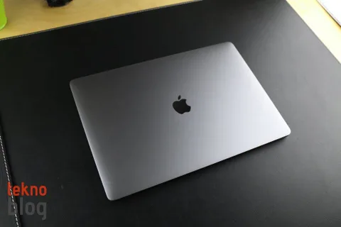 Mac satışları PC pazarındaki gerilemeye rağmen arttı