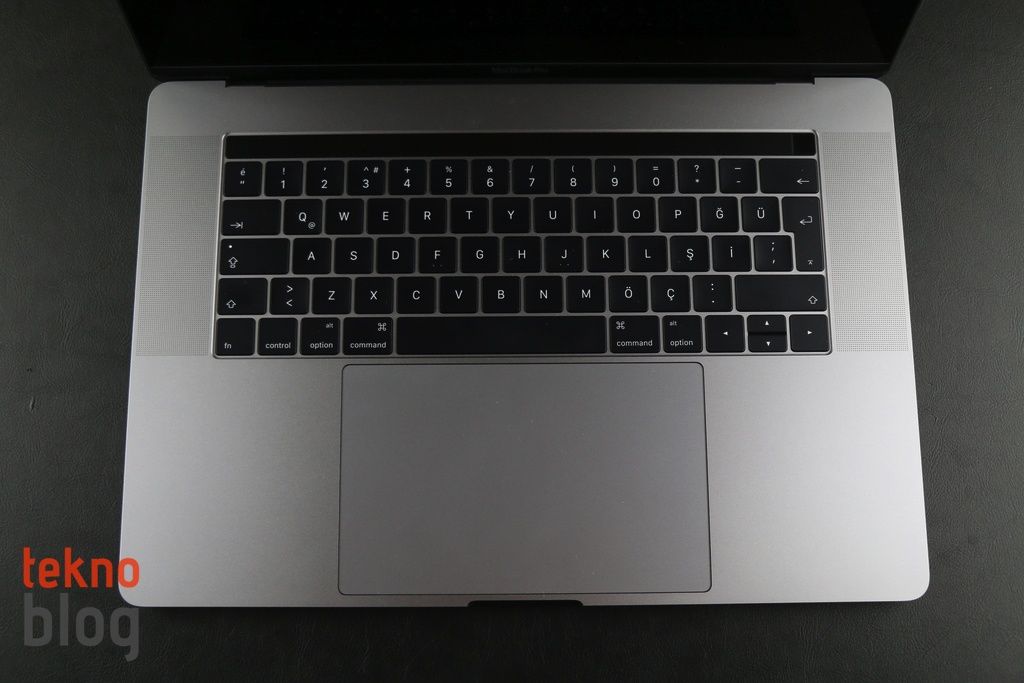 Apple MacBook Pro 2016 İncelemesi