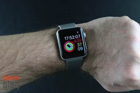 Apple Watch’un gelecek neslinde dahili LTE desteği olabilir