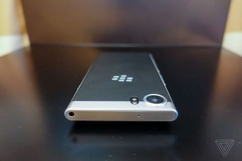 BlackBerry Mercury’nin çalışan versiyonu gösterildi, ancak tek bir bilgi bile verilmedi