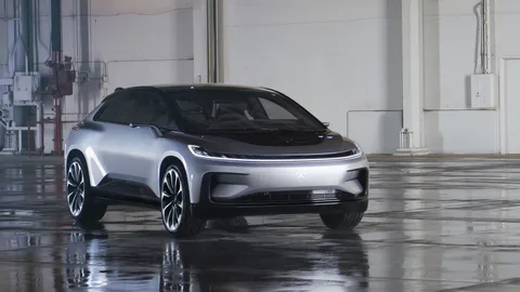 Faraday Future’ın ilk otomobili FF91’in örtüsü kaldırıldı
