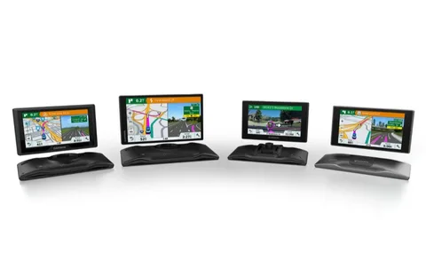 Garmin Drive navigasyon sistemiyle yol güvenliğine odaklanıyor