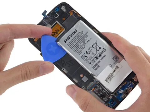 Sony Galaxy S8 için batarya üretiyor