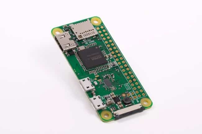 Raspberry Pi Zero W kablosuz bağlantı destekleriyle geliyor