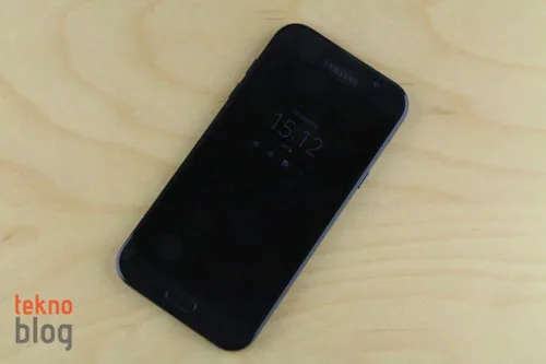 samsung-galaxy-a7-2017-inceleme-2