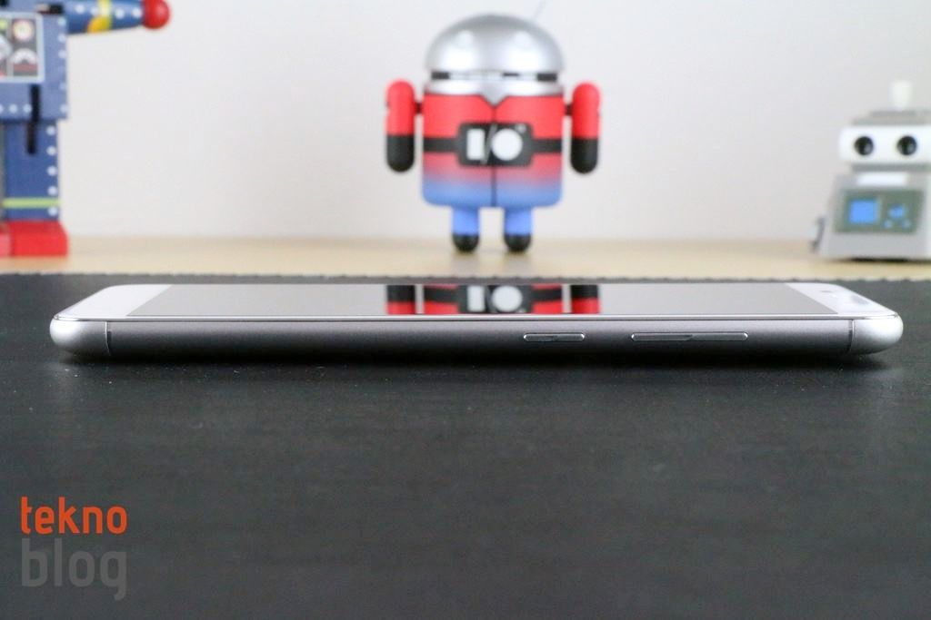 Asus ZenFone 3 Laser İncelemesi