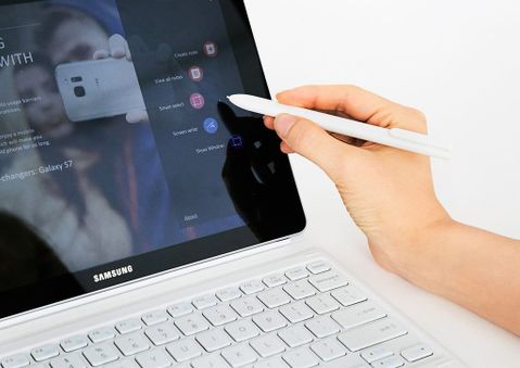 Samsung Galaxy Tab S3 ve Galaxy Book Türkiye’de satışa sunuluyor