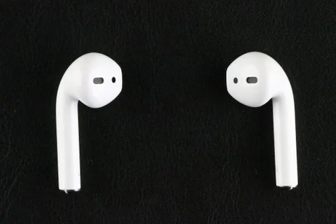 AirPods 2’nin çıkışı için oklar ilkbaharı işaret ediyor