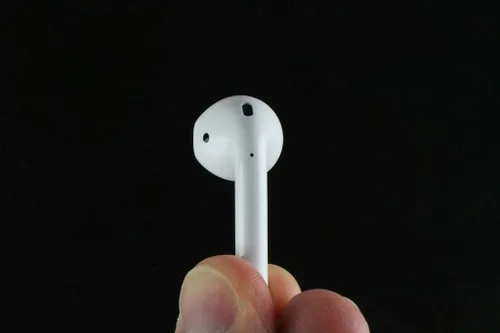 Apple AirPods İncelemesi