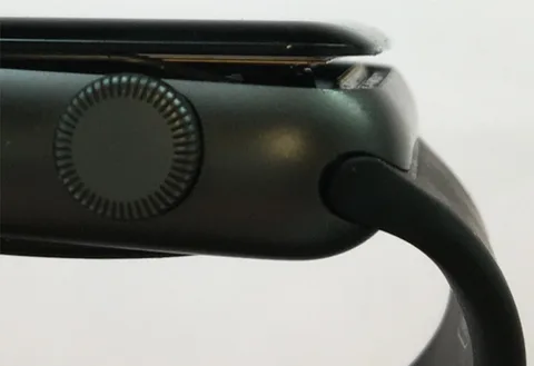 Birinci nesil Apple Watch’un garanti süresi 1 yıl uzatıldı