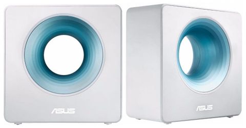 Asus Blue Cave Wi-Fi modem Dyson’ın fanlarını andırıyor
