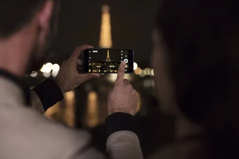 Asus ZenFone Zoom S Vatan Bilgisayar ve Teknosa’da satışa çıktı