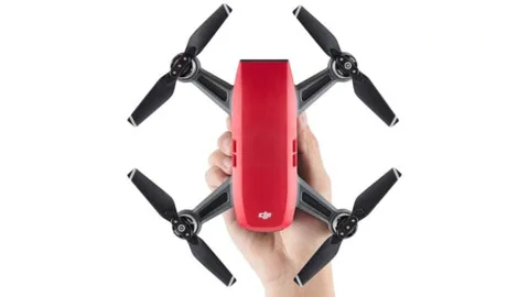DJI en küçük ve en uygun fiyatlı drone’u Spark’ı tanıttı