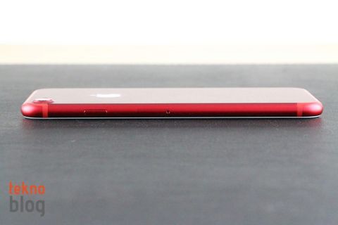 iPhone 8’in parmak izi tarayıcısı güç butonuna yerleştirilebilir
