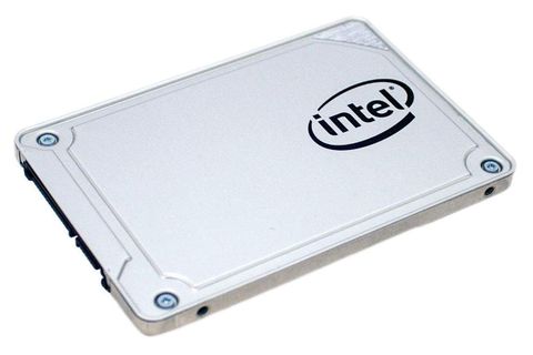 Intel’in yeni SSD’si daha yüksek performansı aynı seviyede fiyattan sunuyor