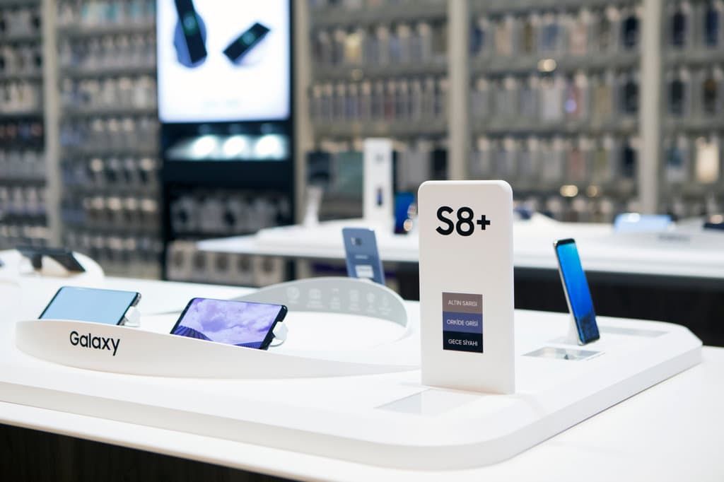 Samsung Deneyim Mağazası ile yeni bir model ilk kez Türkiye’de uygulanıyor