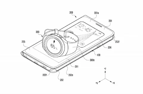 Samsung Gear saatleri şarj edebilecek akıllı telefon kılıfının patentini aldı