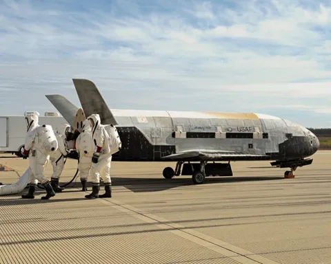 SpaceX ABD Hava Kuvvetleri için uzaya drone taşıyacak