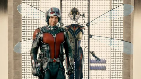 Ant-Man and The Wasp kadrosuna Michelle Pfeiffer ve Laurence Fishburne katıldı