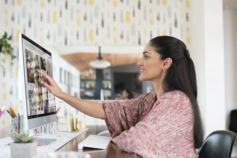 HP Pavilion monitör bilgisayar serisini yeniledi