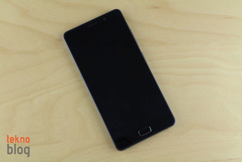 Lenovo P2 İncelemesi