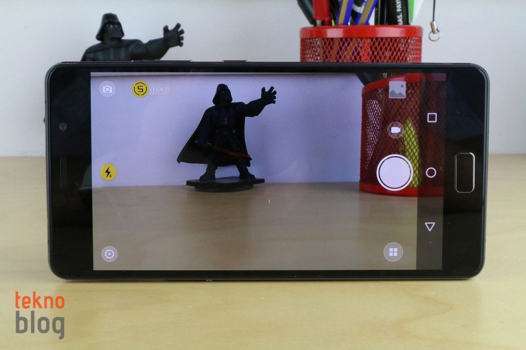 Lenovo P2 İncelemesi