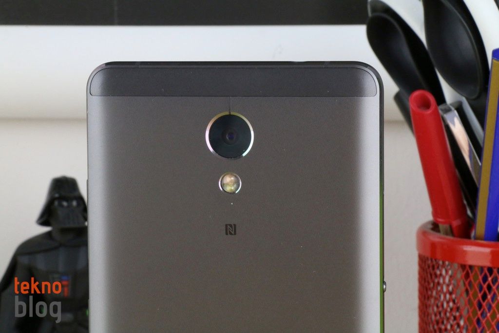 Lenovo P2 İncelemesi