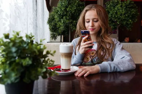 Akıllı telefon çağının gençleri depresyon ve intihara daha meyilli