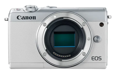 Canon M100 24.2 megapiksel çözünürlüklü sensörle geliyor
