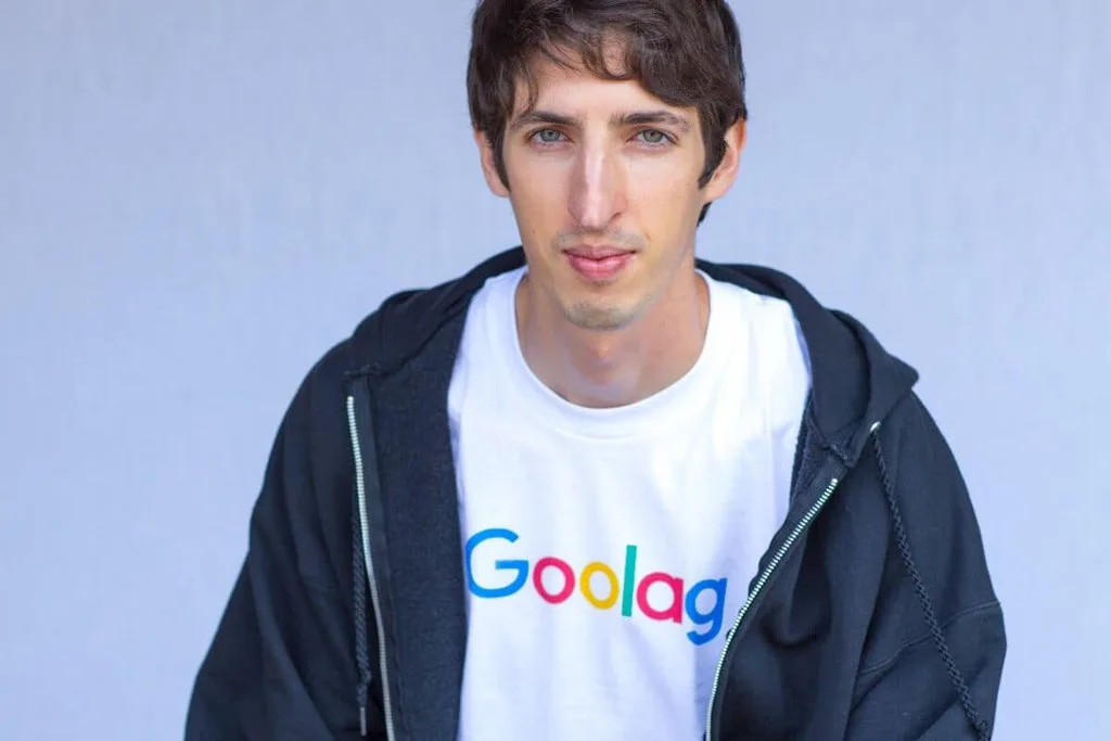 James Damore Google’ı Sovyet çalışma kamplarına benzetti