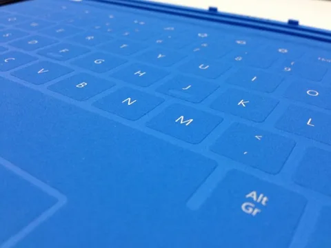 Microsoft iPad için geliştirdiği klavyeyi yanlışlıkla ortaya çıkardı