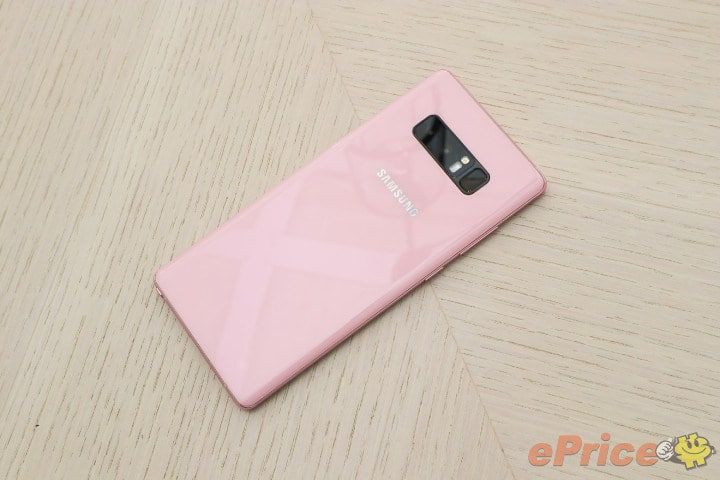 Pembe Galaxy Note 8 geliyor, ancak herkes için değil