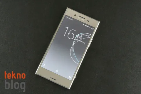 Android Oreo yüklü Sony Xperia XZ Premium için kamera güncellemesi geliyor