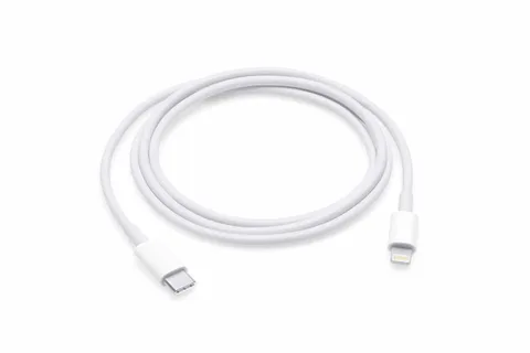 iPhone 8 ve iPhone X’da hızlı şarj için USB-C aksesuarları gerekiyor