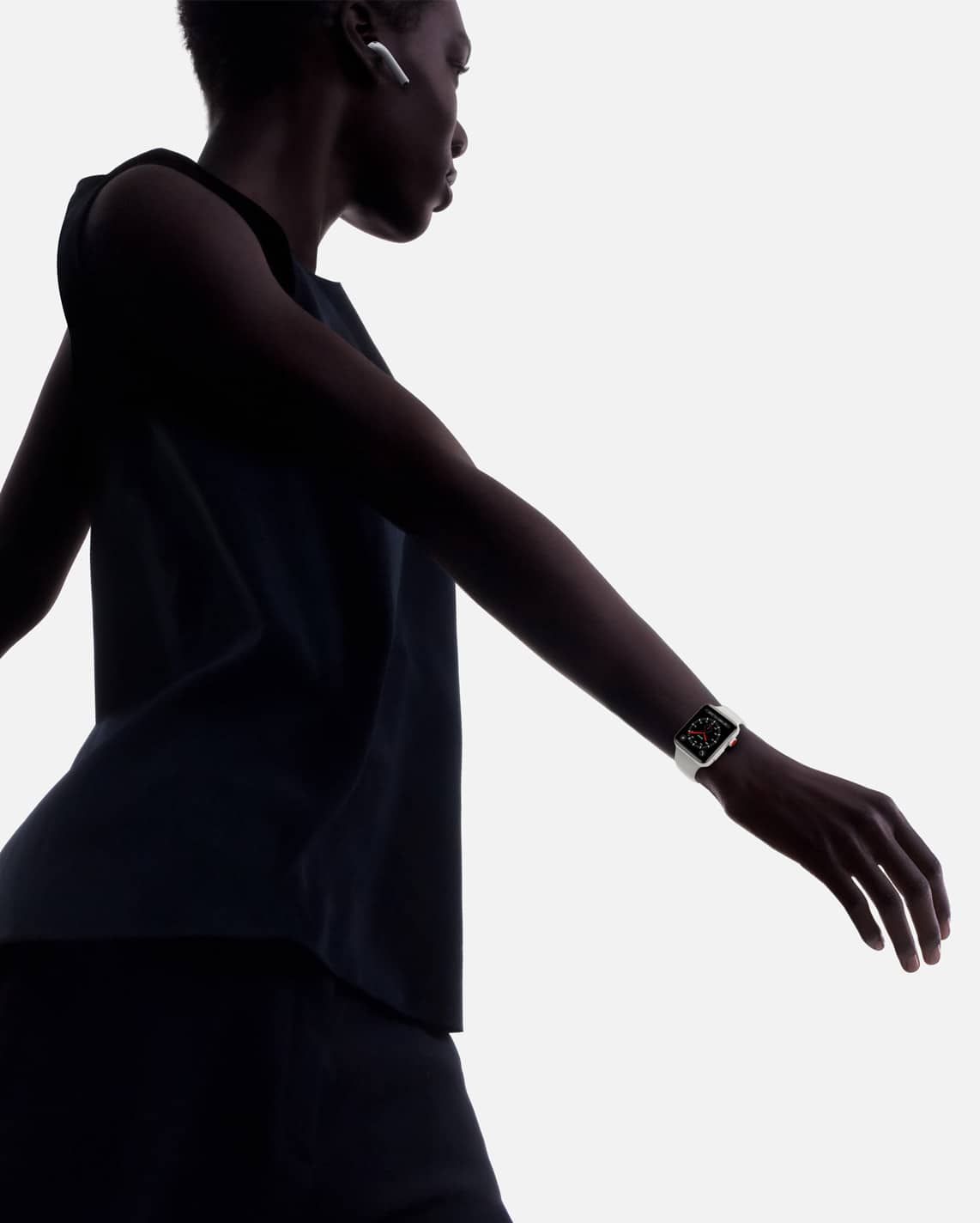 Apple Watch Series 3 tanıtıldı: Hücresel bağlantı desteğine sahip