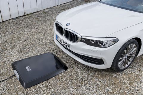 BMW otomobili kablosuz şarj etmeye başlayacak