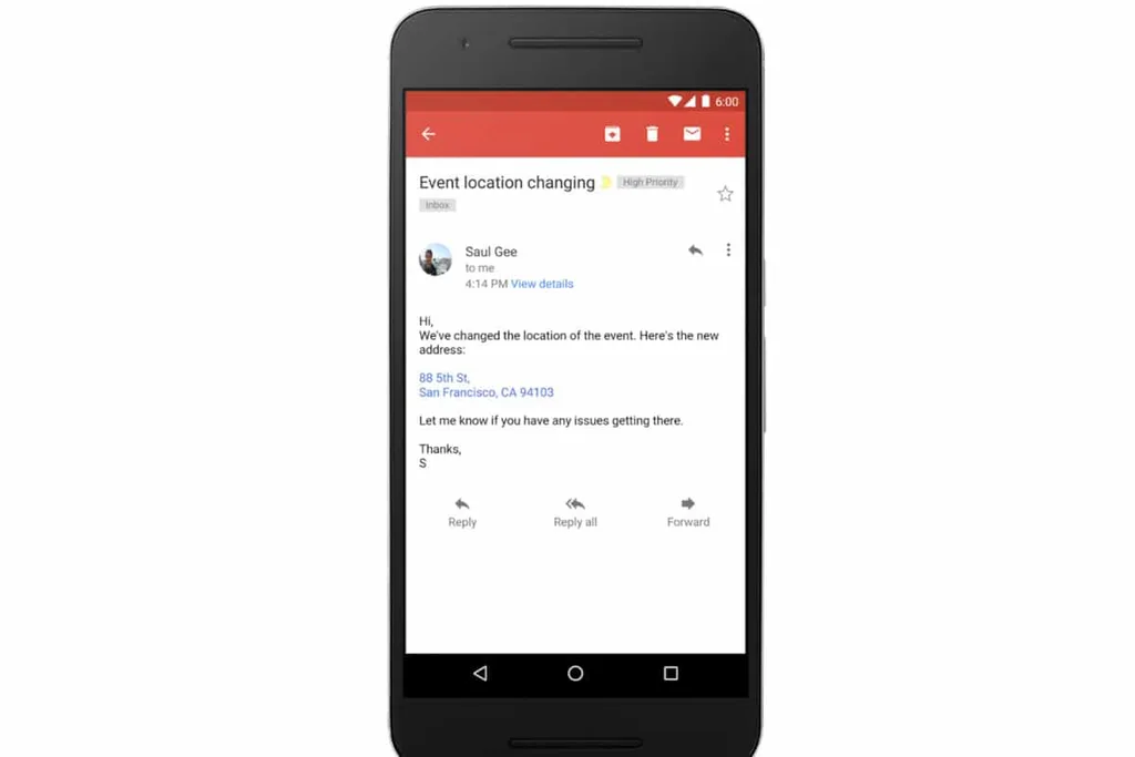 Gmail telefon numaralarını ve adresleri bağlantı olarak gösteriyor
