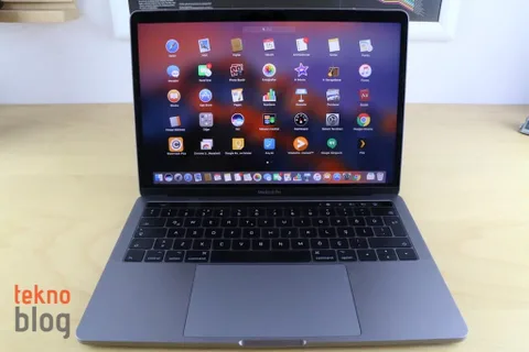 Apple’ın ARM işlemcili Mac yol haritasına dair önemli öngörüler
