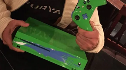 Microsoft Paul Walker’ın anısına özel bir Xbox One S hazırladı