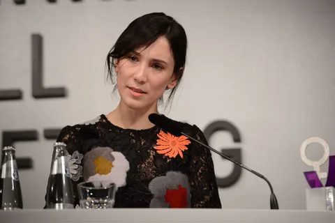 Sibel Kekilli Instagram hesabına Türkiye’den erişimi engelledi