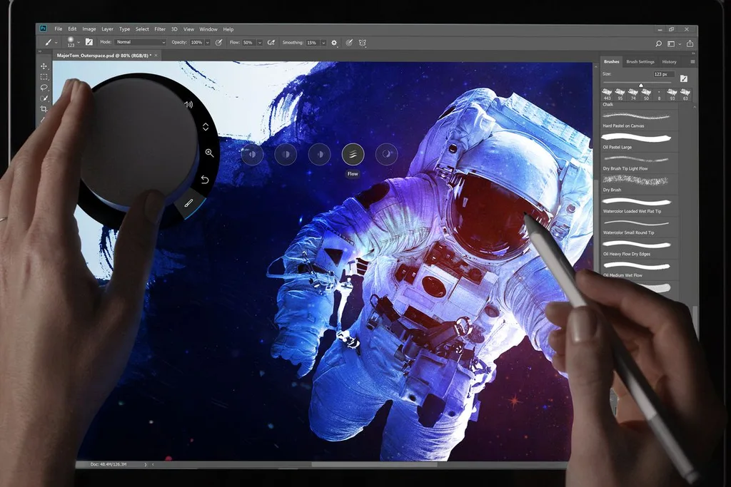 Adobe Photoshop Surface Dial ile uyumlu biçimde çalışacak