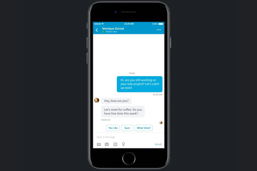 LinkedIn akıllı yanıt özelliğiyle daha hızlı mesajlaşmayı sağlıyor