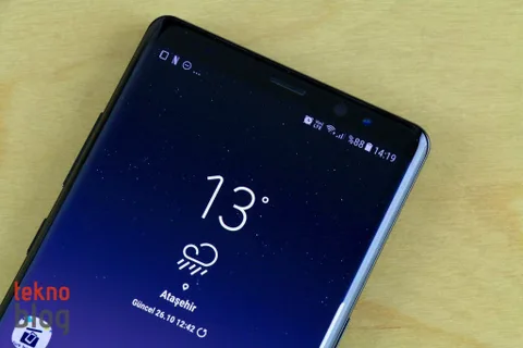 Galaxy S9 beklenenden daha erken bir tarihte duyurulabilir