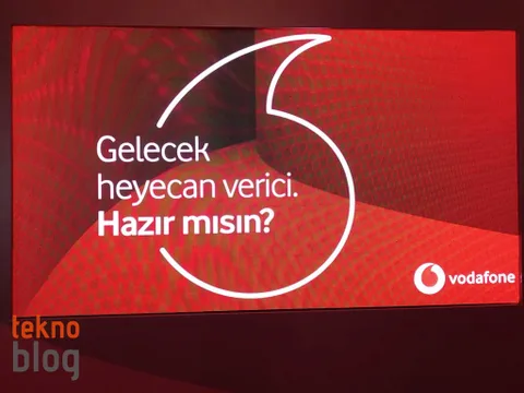 Vodafone yeni logo ve sloganıyla geleceğe arkadaşlık edecek