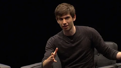 Tumblr’ın kurucusu ve CEO’su David Karp görevi bırakıyor