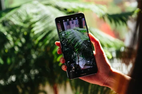 Huawei Mate 10 Pro için Android 9 Pie güncellemesi dağıtıma çıktı