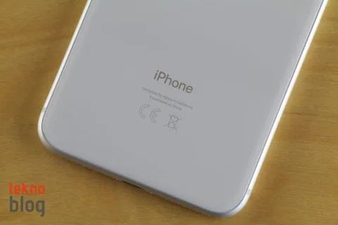 Apple iPhone 9 için çift SIM kart desteği sunabilir