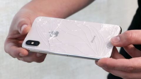 iPhone X Apple’ın en kırılgan telefonu ilan edildi