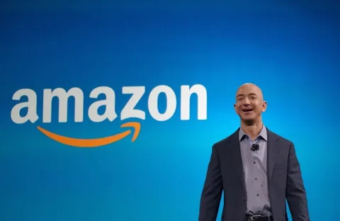 Jeff Bezos Amazon CEO’luğunu bırakıyor