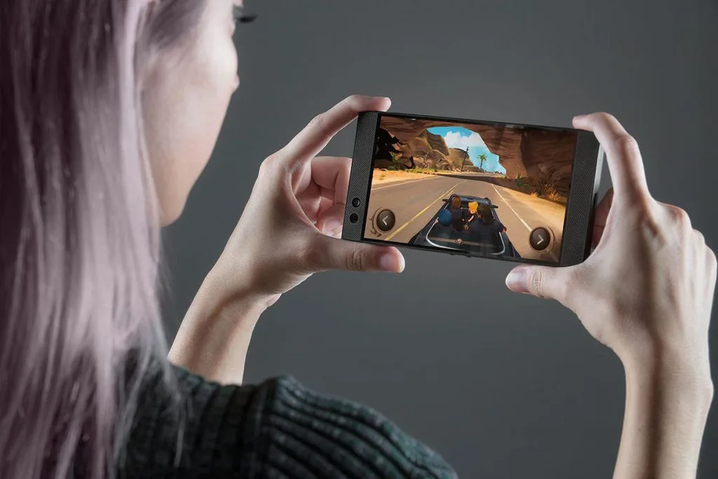 Razer Phone yeni güncellemeyle portre kamera moduna kavuşuyor